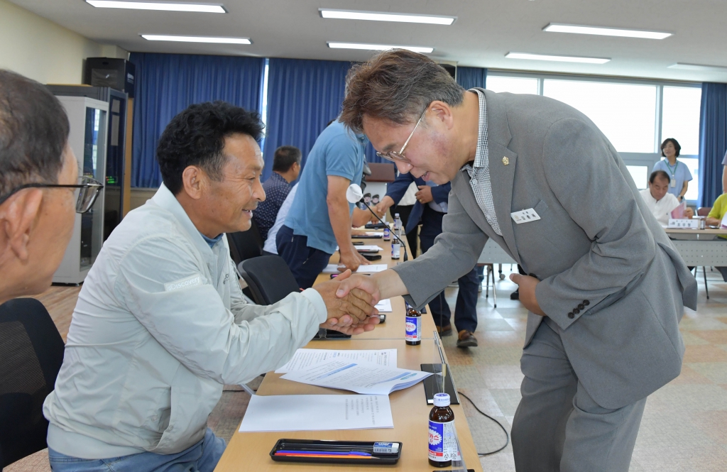 강경읍 이장협의회 월례회의 2024.07.04(수) 이미지(3)